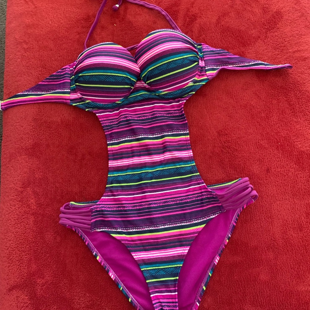 Bongo bathing suit